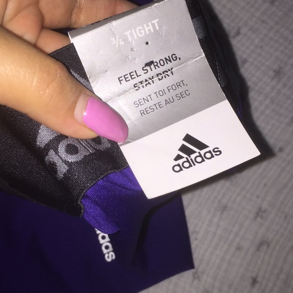 5x$25 Adidas XS - Picture 3 of 3
